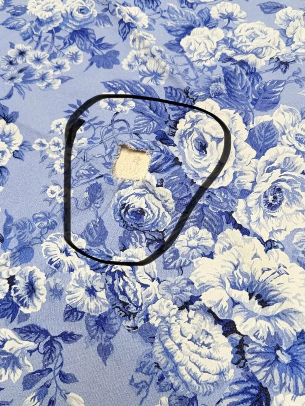 Charter Club Round Cotton Blue Roses Tablecloth 5 Napkins Cottage Summer Garden